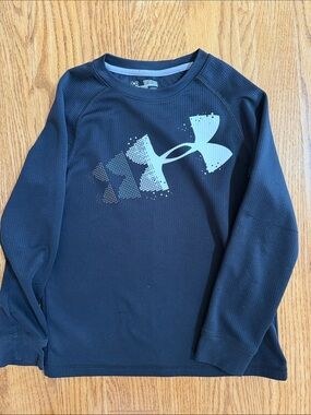 Under Armour Boys Black Performance Long Sleeve Top with Gray & White Logo